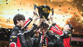 破舰者：英雄联盟中无视地形的特殊装备，仅限特定游戏模式使用的地形穿越神器